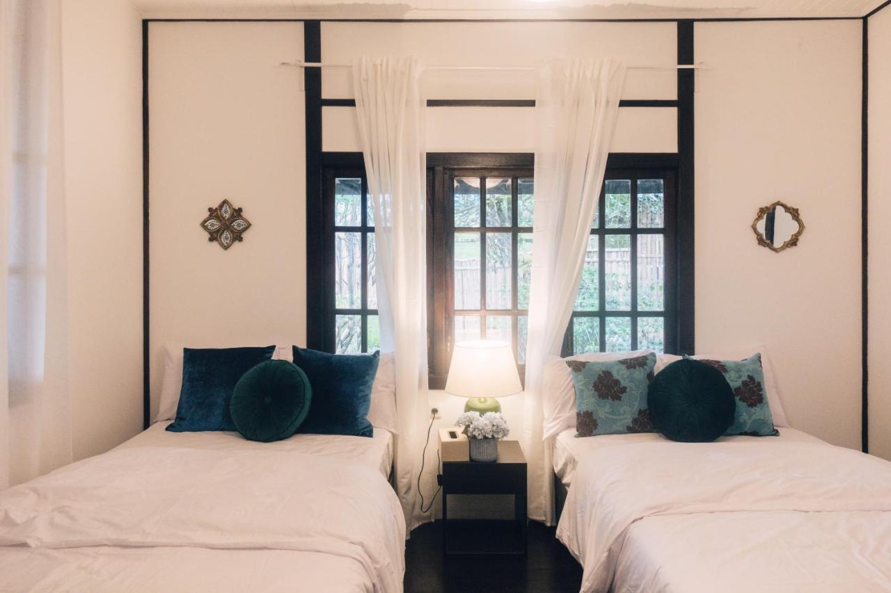 Rosenheim Villa Bogor